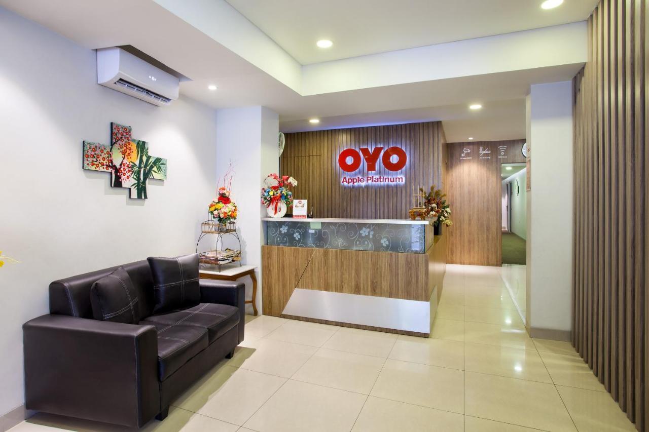 Super Oyo Flagship 101 Apple Platinum Hotel Jakarta Exterior photo